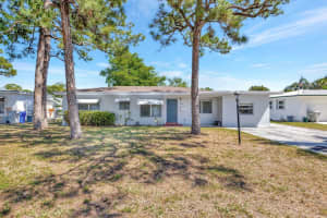 810 SE 1st Ave, Pompano Beach, FL 33060 Sold 06/10/25