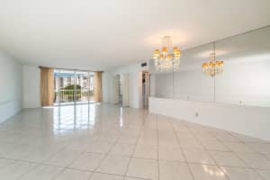 3051 N Course Dr 406, Pompano Beach, FL 33069 Sold 05/20/25