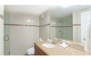 5225 Collins Avenue, Miami Beach, FL 33140 - MLS#F10483367