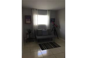 2741 NE 8th Ave 14, Wilton Manors, FL 33334 - MLS#F10483398