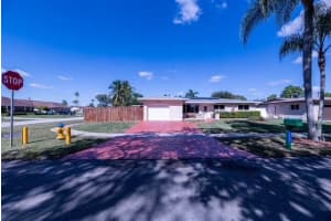 11731 Taft St, Pembroke Pines, FL 33026 Sold 08/22/25