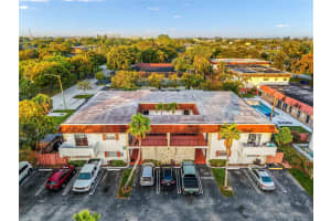 321 SW 1st Ct K5, Pompano Beach, FL 33060 - MLS#F10483424