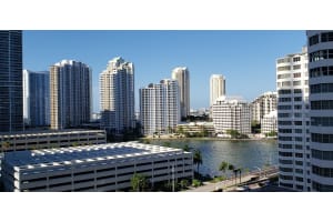 950 Brickell Bay Dr 1110, Miami, FL 33131 Sold 03/24/25
