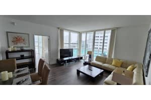 950 Brickell Bay Dr 1110, Miami, FL 33131 Sold 03/24/25