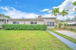 6680 NW 38th Ter, Virginia Gardens, FL 33166 Sold 04/04/25