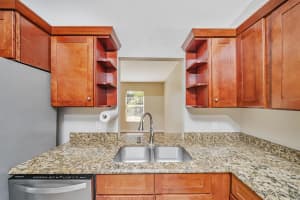 2322 SE Maslan Ave, Port Saint Lucie, FL 34952 - MLS#F10483446