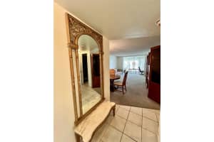 8880 Sunrise Lakes Blvd 212, Sunrise, FL 33322 Sold 02/28/25