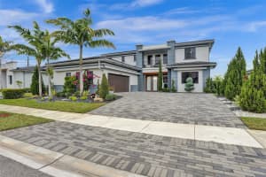 10915 Moore Drive, Parkland