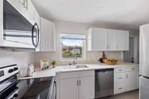 6742 SW 18th Ct, North Lauderdale, FL 33068 Sold 05/08/25