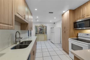 6008 NW 70th Ave, Tamarac, FL 33321 Sold 03/11/25