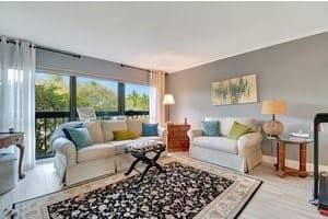 5495 NE 25th Ave 301, Fort Lauderdale, FL 33308 Sold 04/23/25