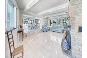 4100 N Circle Dr, Hollywood, FL 33021 Sold 05/09/25