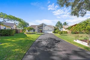 11180 SW 1st St, Coral Springs, FL 33071 Sold 03/14/25