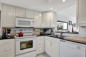 1700 NW 80th Ave 202, Margate, FL 33063 Sold 09/04/25