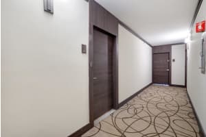 20515 E Country Club Dr 742, Miami, FL 33180 Sold 07/17/25