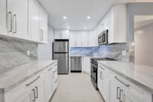 300 NE 19th Ct 104N, Wilton Manors, FL 33305 Sold 02/26/25