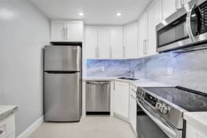 300 NE 19th Ct 104N, Wilton Manors, FL 33305 Sold 02/26/25
