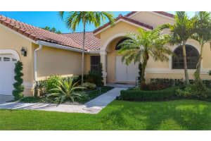 744 Verona Lake Dr, Weston, FL 33326 Sold 03/11/25