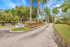 118 Royal Park Dr 4G, Oakland Park, FL 33309 - MLS#F10483738