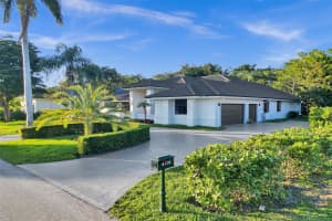 4701 Pine Tree Dr, Boynton Beach, FL 33436 Sold 05/09/25