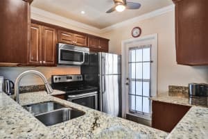 3501 NW 47th Ave 601, Lauderdale Lakes, FL 33319 - MLS#F10483794