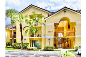 7670 Westwood Dr 718, Tamarac, FL 33321 - MLS#F10483818