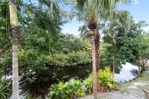 225 Wimbledon Lake Drive, Plantation, FL 33324 - MLS#F10483875