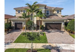 10350 Peninsula Pl, Parkland, FL 33076 Sold 06/30/25