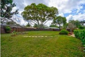 310 SW 66th Ter, Margate, FL 33068 Sold 05/07/25