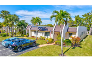 113 Lake Susan Dr 113, West Palm Beach, FL 33411 Sold 09/19/25