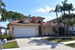 2246 NW 139th Ave, Sunrise, FL 33323 Sold 03/05/25