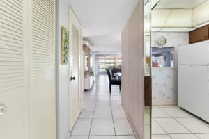 2781 N Pine Island Rd 211, Sunrise, FL 33322 Sold 05/06/25