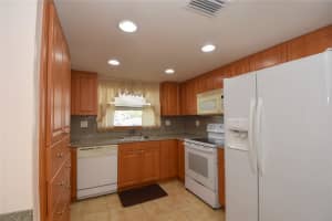 9300 Sunrise Lakes 108, Sunrise, FL 33322 Sold 03/28/25
