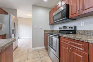 4298 NE 16 ST, Homestead, FL 33033 Sold 04/24/25