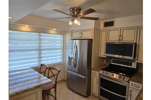 2803 Victoria Way J2, Coconut Creek, FL 33066 Sold 04/01/25