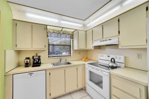 10123 Sunrise Lakes Blvd 206, Sunrise, FL 33322 - MLS#F10484119