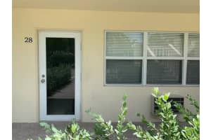 28 Ventnor B 28, Deerfield Beach, FL 33442 - MLS#F10484126