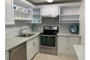 28 Ventnor B 28, Deerfield Beach, FL 33442 - MLS#F10484126