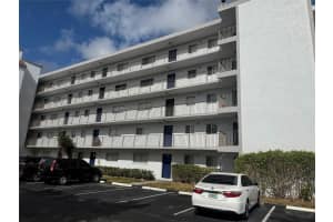 8730 N Sherman Cir 307, Miramar