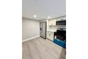 3650 SW 60th Ter 42, Davie, FL 33314 Sold 05/13/25