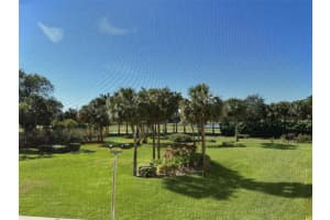 900 Saint Charles Pl 222, Pembroke Pines, FL 33026 Sold 07/10/25