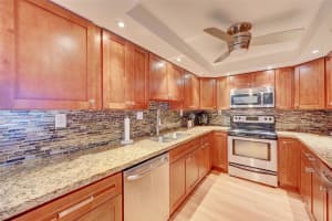 525 N Ocean Blvd 1419, Pompano Beach, FL 33062 Sold 02/06/25