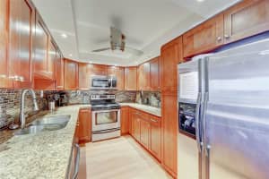 525 N Ocean Blvd 1419, Pompano Beach, FL 33062 Sold 02/06/25