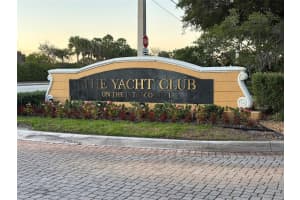107 Yacht Club Way 306, Hypoluxo