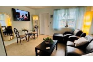 2632 NE 13th Ave, Pompano Beach, FL 33064 Sold 04/15/25