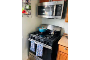 2632 NE 13th Ave, Pompano Beach, FL 33064 Sold 04/15/25