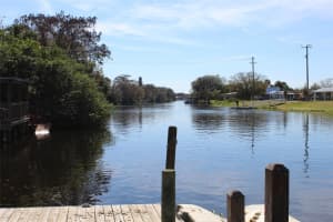 608 SE 8th Ave, Okeechobee, FL 34974 - MLS#F10484514