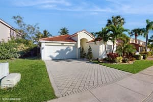 3552 Miramontes Cir, Wellington, FL 33414 Sold 04/15/25