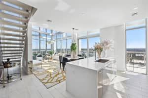 2000 Metropica Way Ph09, Sunrise