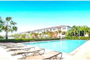 623 SW 2nd Ave 623, Pompano Beach, FL 33060 Sold 04/22/25